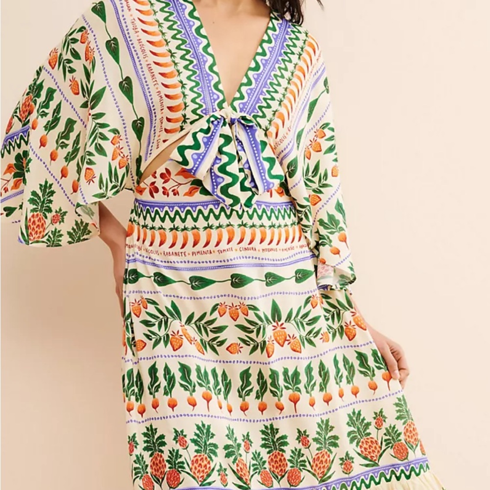 FARM Rio  V-neck Kaftan Maxi Cut out Dress